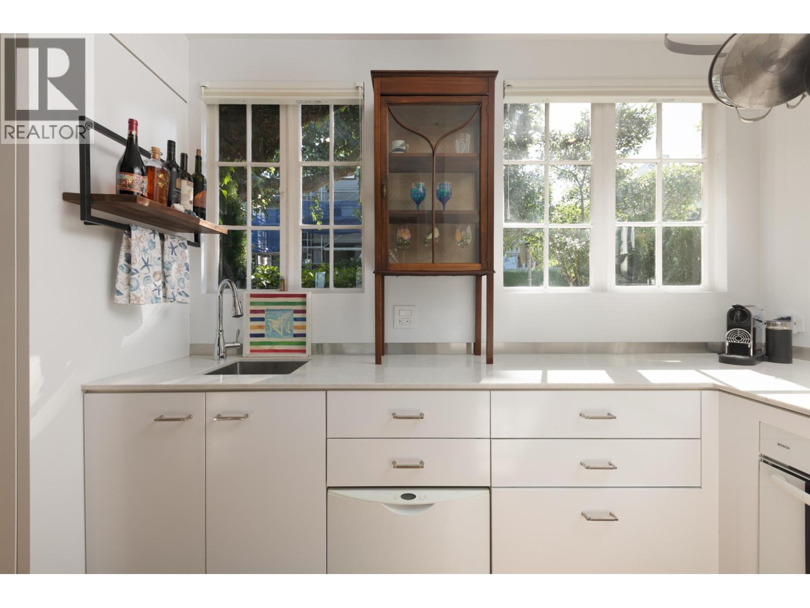 2449 Point Grey Road, Vancouver, British Columbia  V6K 1A1 - Photo 13 - R3054169