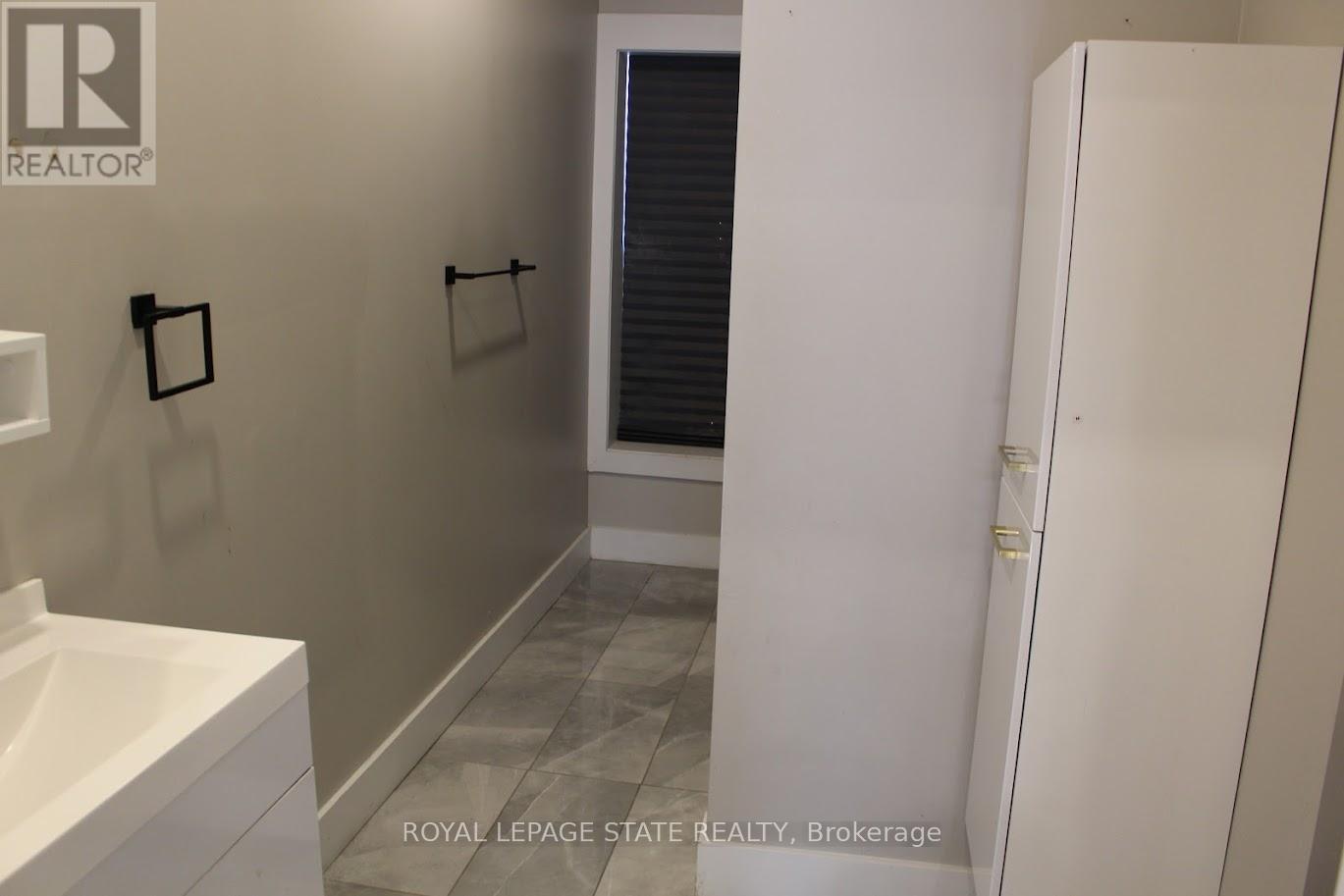 E - 500 Main Street E, Hamilton, Ontario  L8N 1K7 - Photo 15 - X12438595