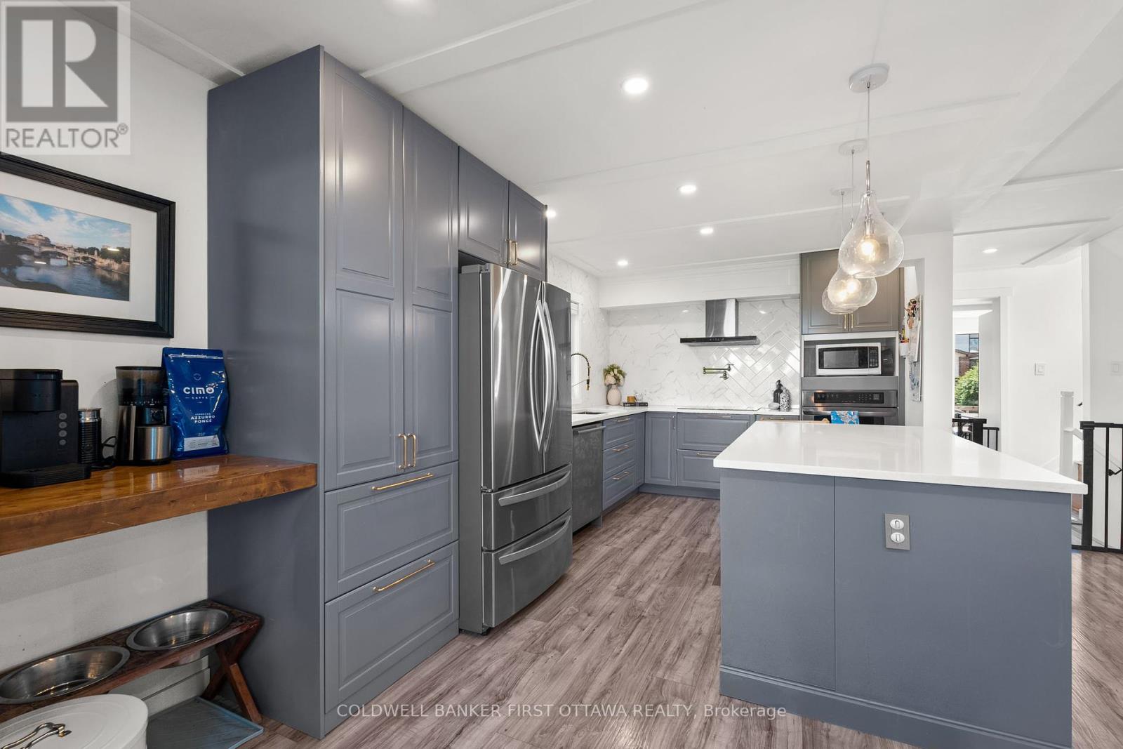 109 Borga Crescent, Ottawa, Ontario  K1T 2E1 - Photo 16 - X12438625