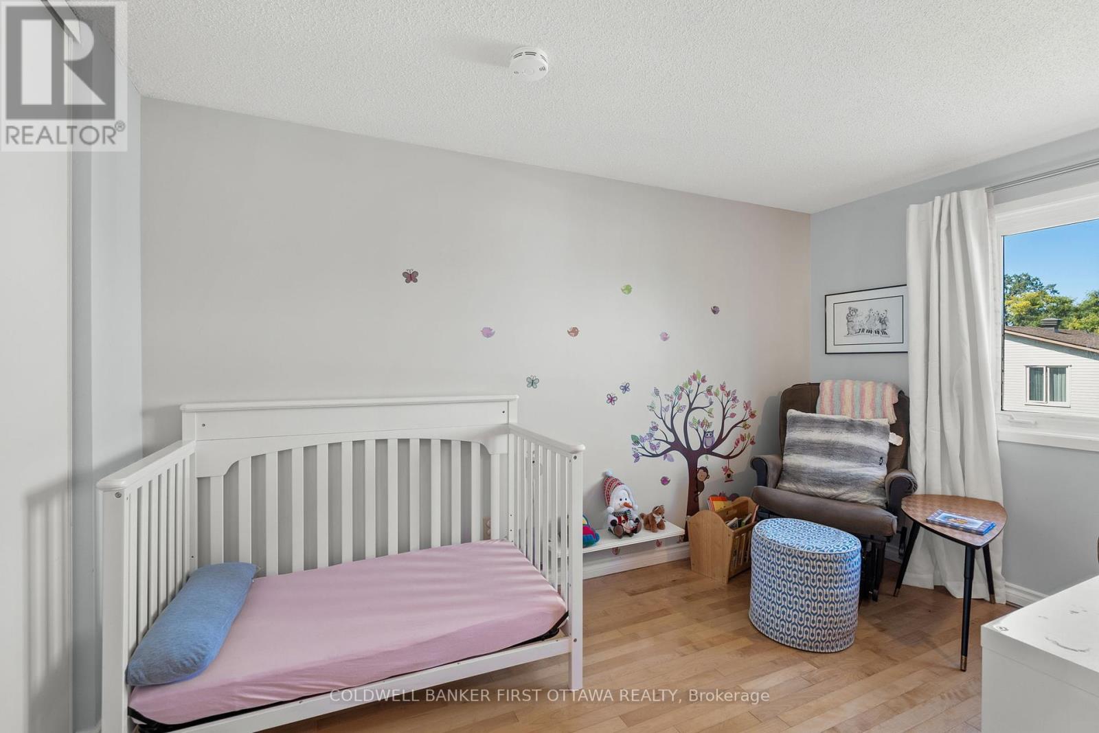109 Borga Crescent, Ottawa, Ontario  K1T 2E1 - Photo 27 - X12438625