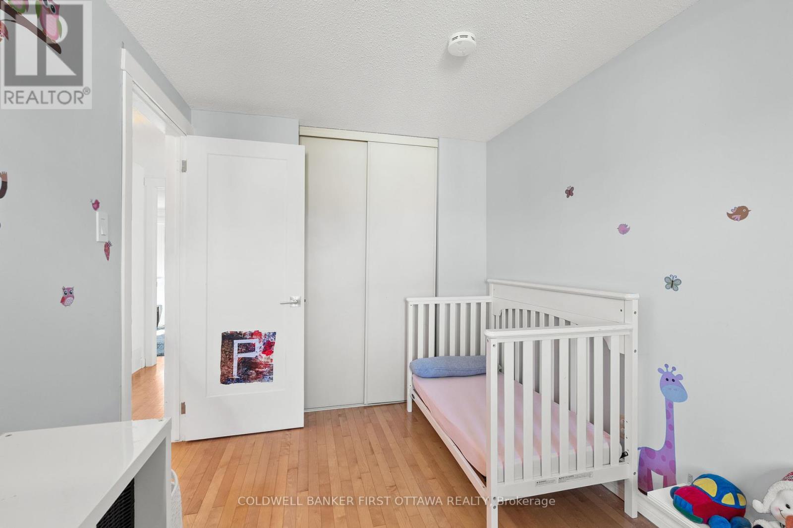 109 Borga Crescent, Ottawa, Ontario  K1T 2E1 - Photo 28 - X12438625