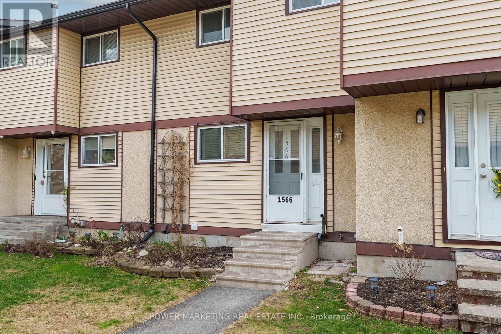 1566 Feather Lane, Ottawa, Ontario  K1T 1V4 - Photo 2 - X12438626
