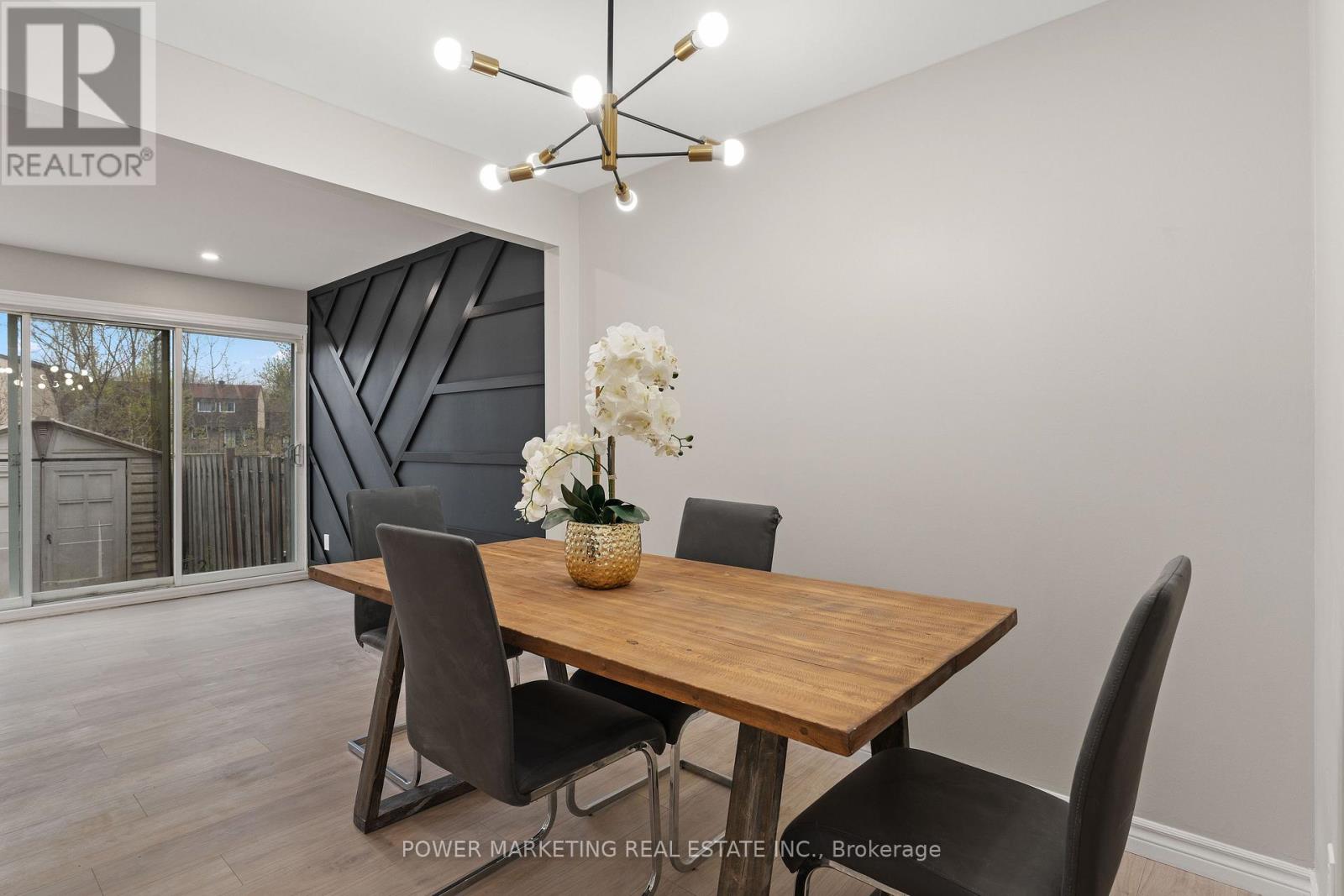 1566 Feather Lane, Ottawa, Ontario  K1T 1V4 - Photo 9 - X12438626
