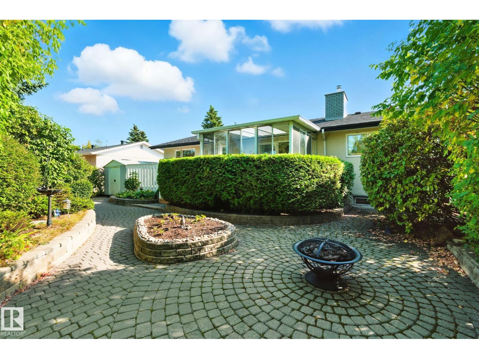 11716 148 AV NW, Edmonton, Alberta