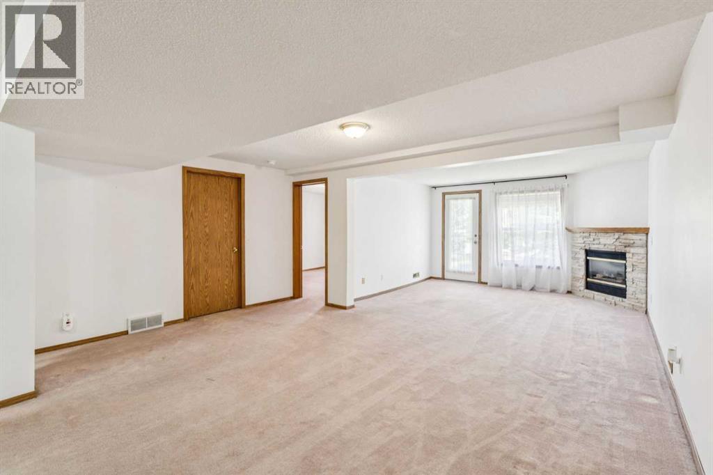 38 Somervale Point Sw, Calgary, Alberta  T2Y 3K4 - Photo 20 - A2251429