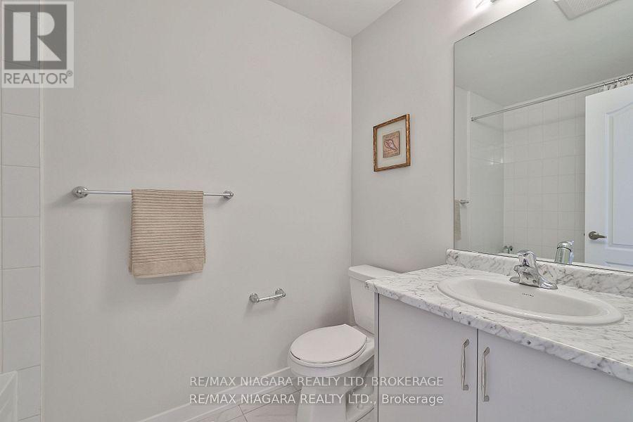 77 Keelson St, Welland (Dain City), Ontario  L3B 0M4 - Photo 14 - X12438683