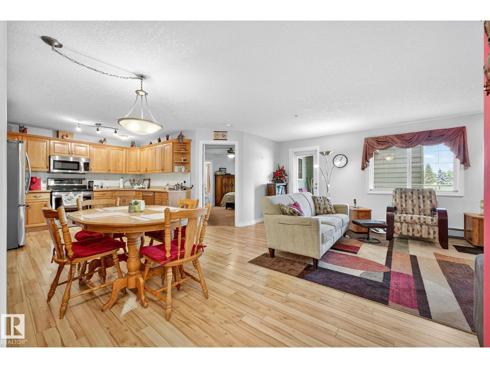 #202 9995 93 Av, Fort Saskatchewan, Alberta  T8L 1N5 - Photo 2 - E4460312