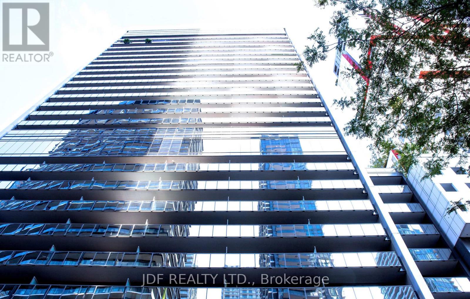 1615 - 330 RICHMOND STREET, Toronto, Ontario