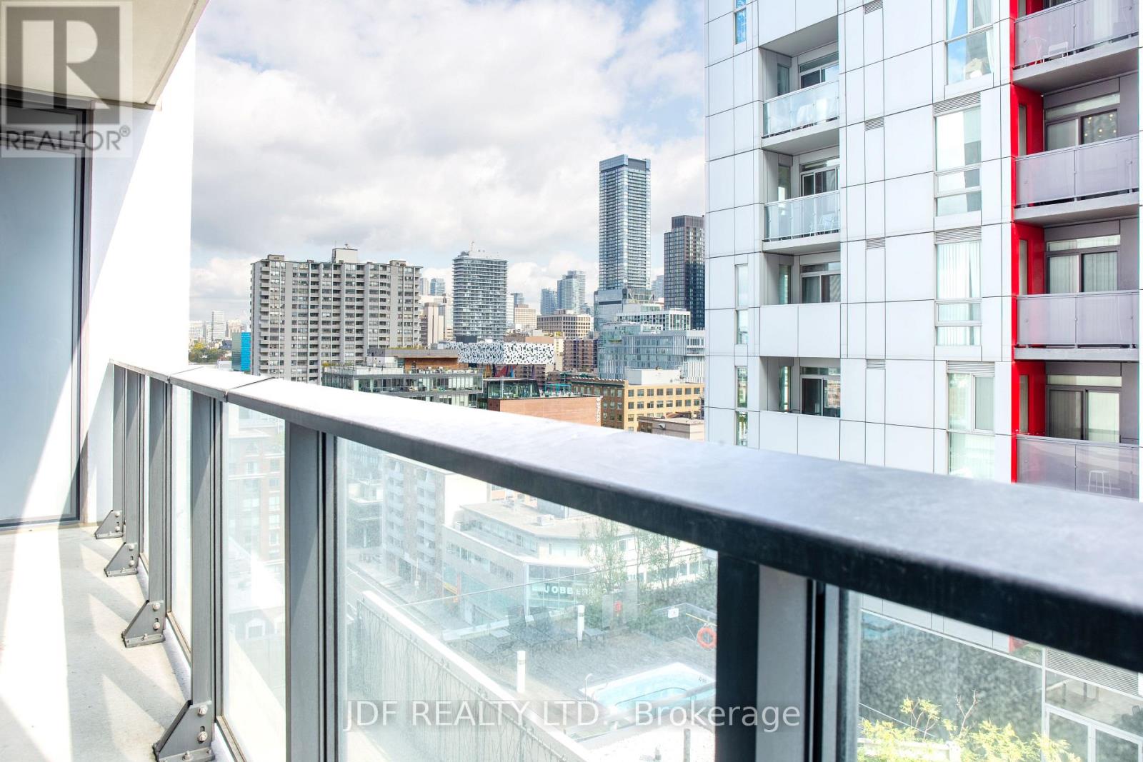 1615 - 330 Richmond Street, Toronto, Ontario  M5V 1X2 - Photo 23 - C12438646