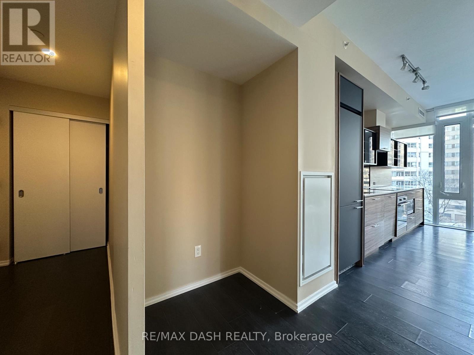 607 - 75 St Nicholas Street, Toronto, Ontario  M4Y 0A5 - Photo 12 - C12438679