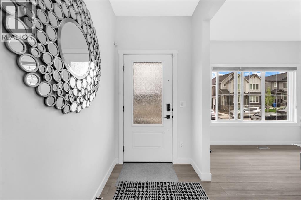 34 Sage Hill Lane Nw, Calgary, Alberta  T3R 2B3 - Photo 4 - A2260399