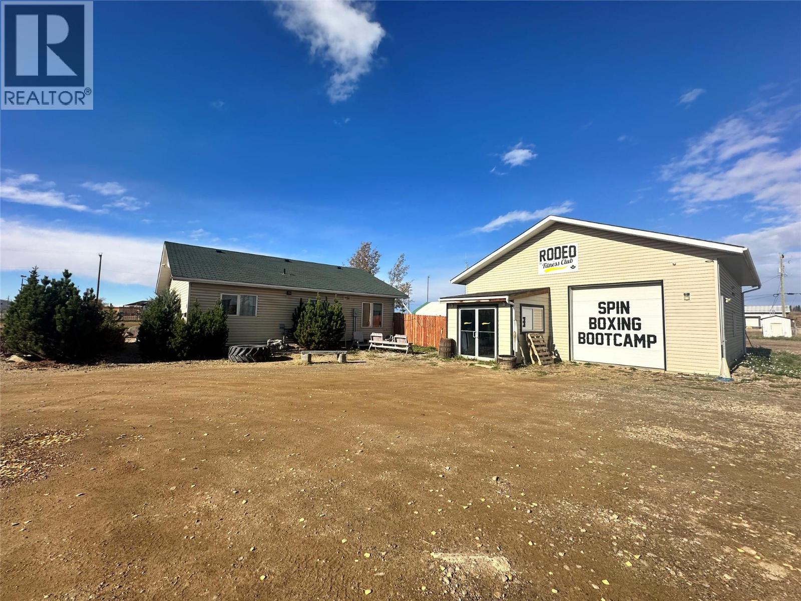 200 116 Avenue, Dawson Creek, British Columbia