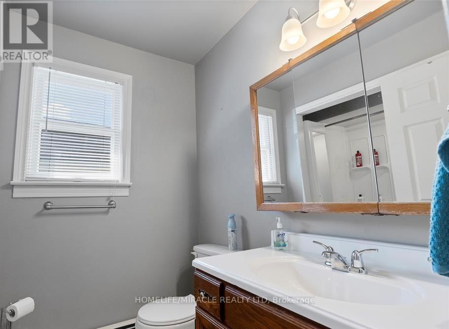 207-209 Inshes Avenue, Chatham-Kent, Ontario  N7M 2Z5 - Photo 28 - X12435380