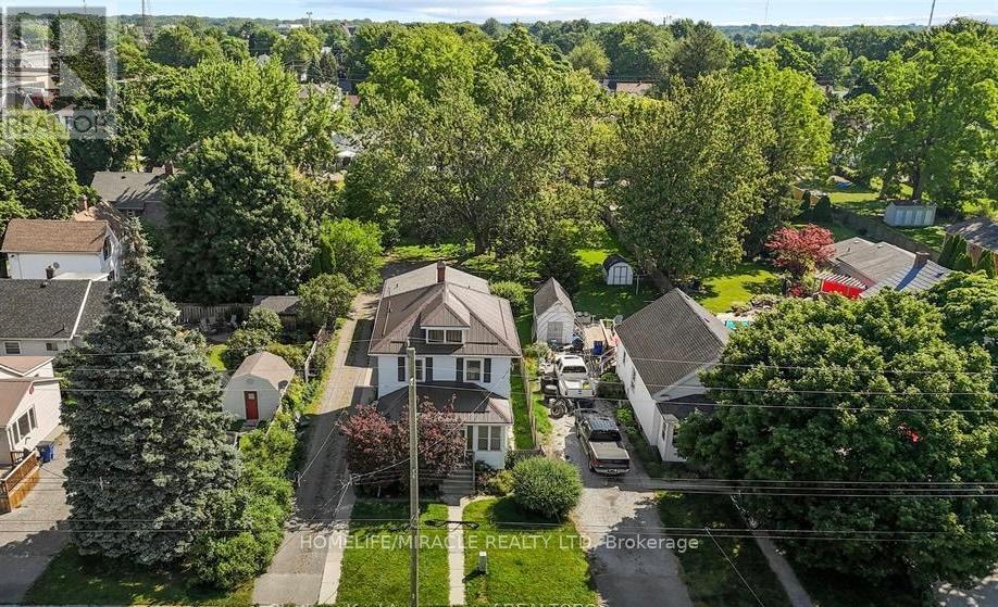 207-209 Inshes Avenue, Chatham-Kent, Ontario  N7M 2Z5 - Photo 7 - X12435380