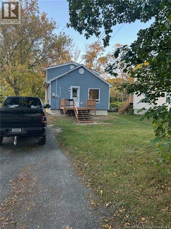 15 Corbett Avenue, Fredericton, New Brunswick  E3A 3X3 - Photo 2 - NB127765