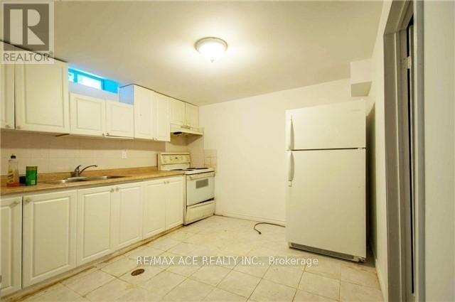 Bsmt - 45 Snowball Crescent, Toronto, Ontario  M1B 1S5 - Photo 2 - E12438633