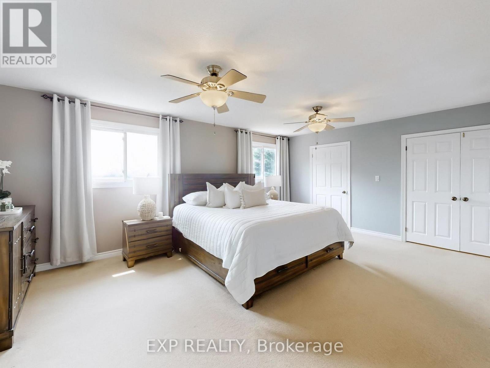 31 Henry Street, Georgina, Ontario  L4P 2L5 - Photo 18 - N12438670
