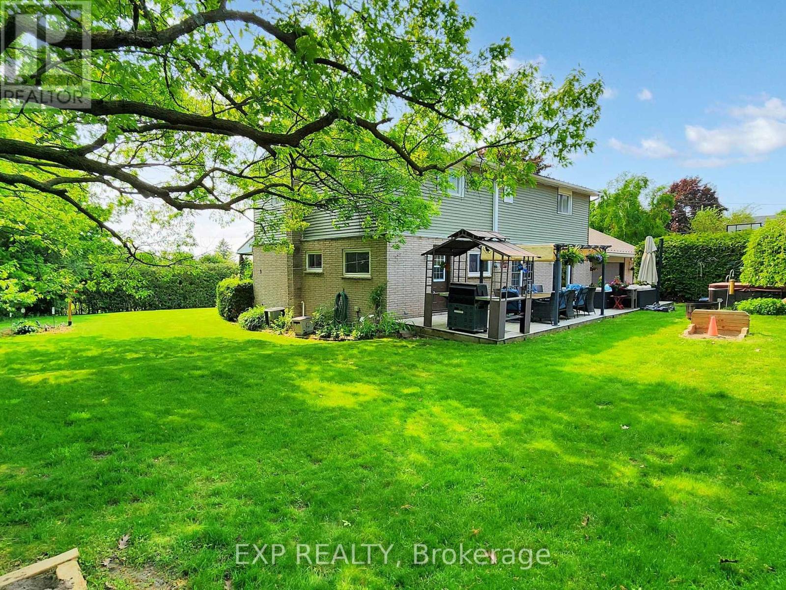 31 Henry Street, Georgina, Ontario  L4P 2L5 - Photo 36 - N12438670