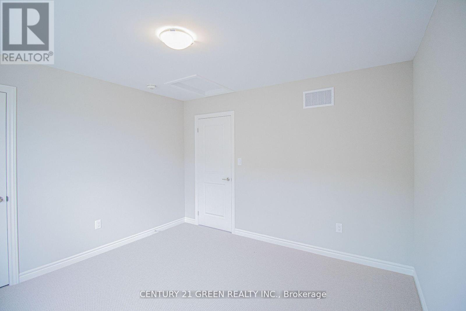 274 Springfield Crescent, Clearview, Ontario  L0M 1S0 - Photo 34 - S12438674