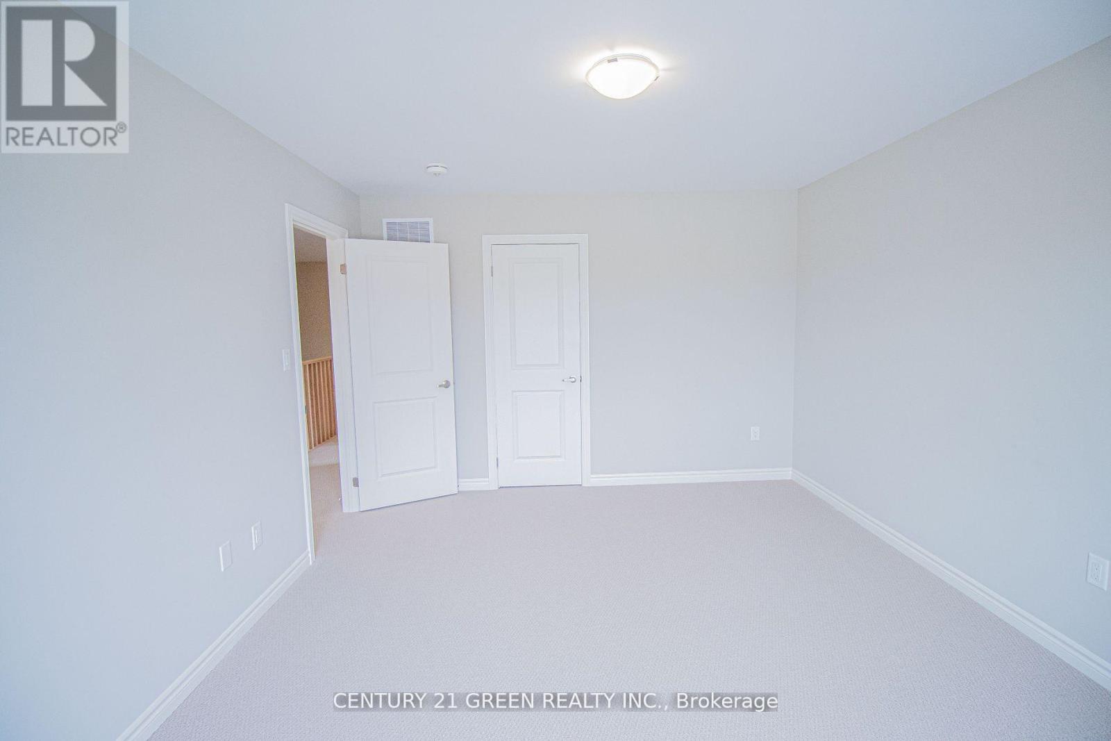 274 Springfield Crescent, Clearview, Ontario  L0M 1S0 - Photo 38 - S12438674