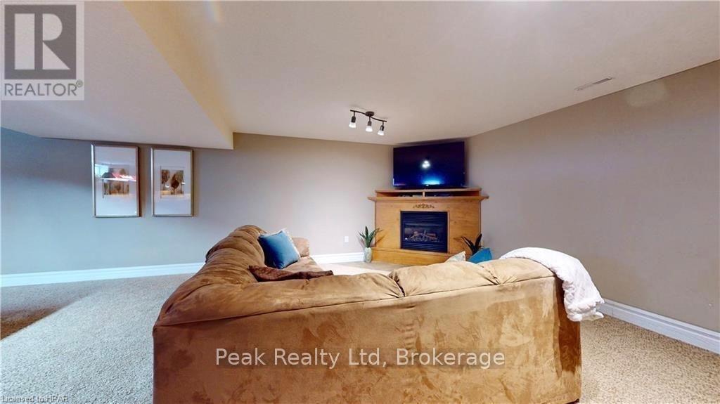 286 Sunset Drive, West Perth, Ontario  N0K 1N0 - Photo 21 - X12438696
