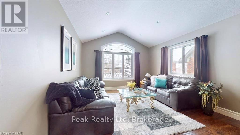 286 Sunset Drive, West Perth, Ontario  N0K 1N0 - Photo 3 - X12438696