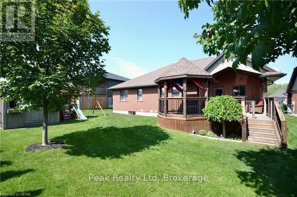 286 Sunset Drive, West Perth, Ontario  N0K 1N0 - Photo 31 - X12438696
