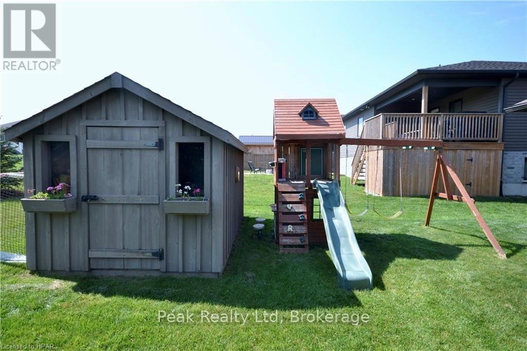 286 Sunset Drive, West Perth, Ontario  N0K 1N0 - Photo 32 - X12438696
