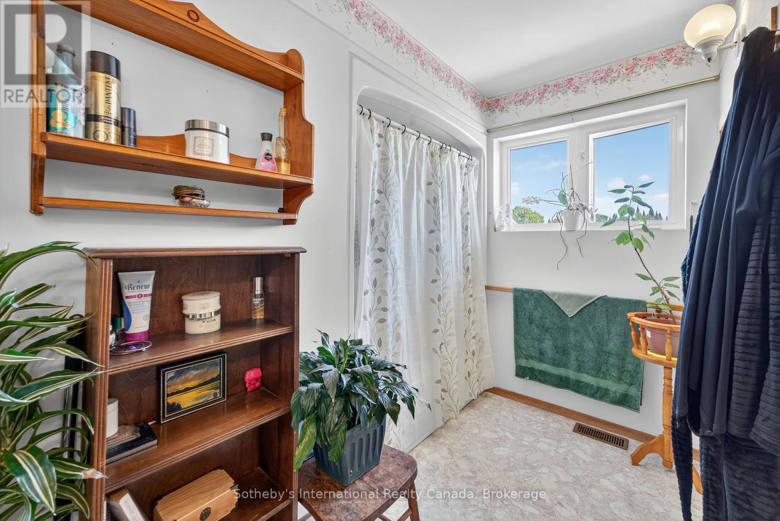 122 Mcfadden Line, Powassan, Ontario  P0H 2L0 - Photo 32 - X12438723
