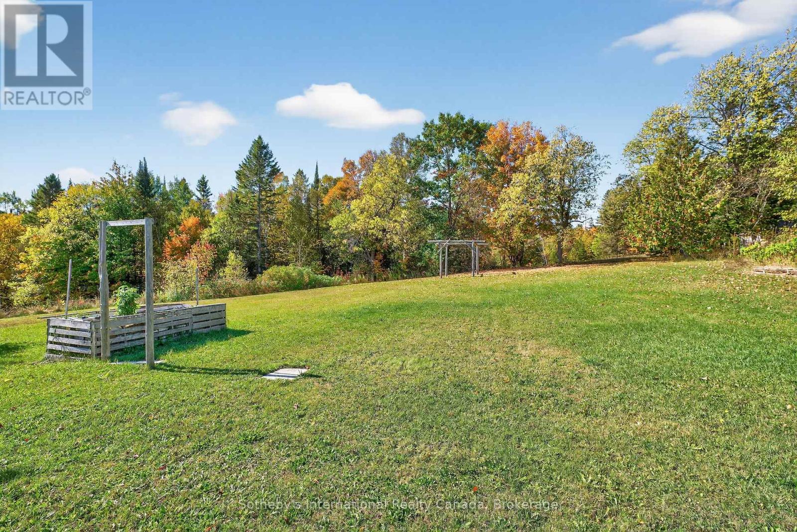 122 Mcfadden Line, Powassan, Ontario  P0H 2L0 - Photo 42 - X12438723