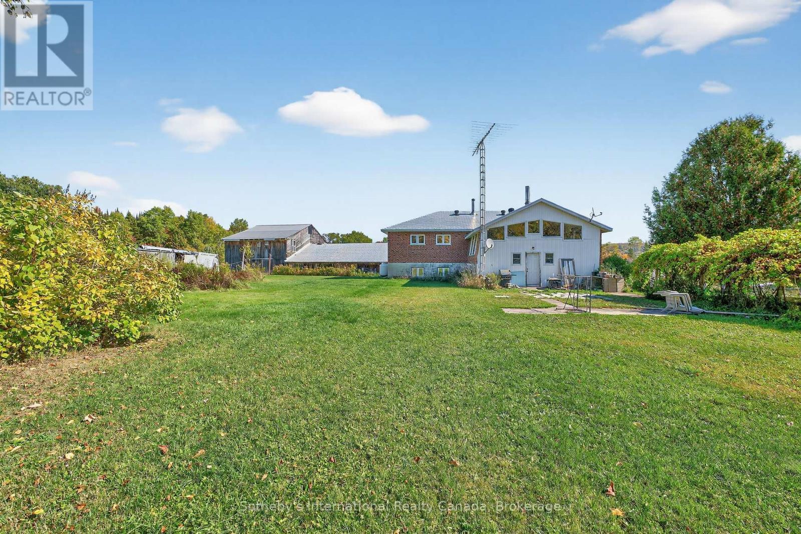 122 Mcfadden Line, Powassan, Ontario  P0H 2L0 - Photo 44 - X12438723