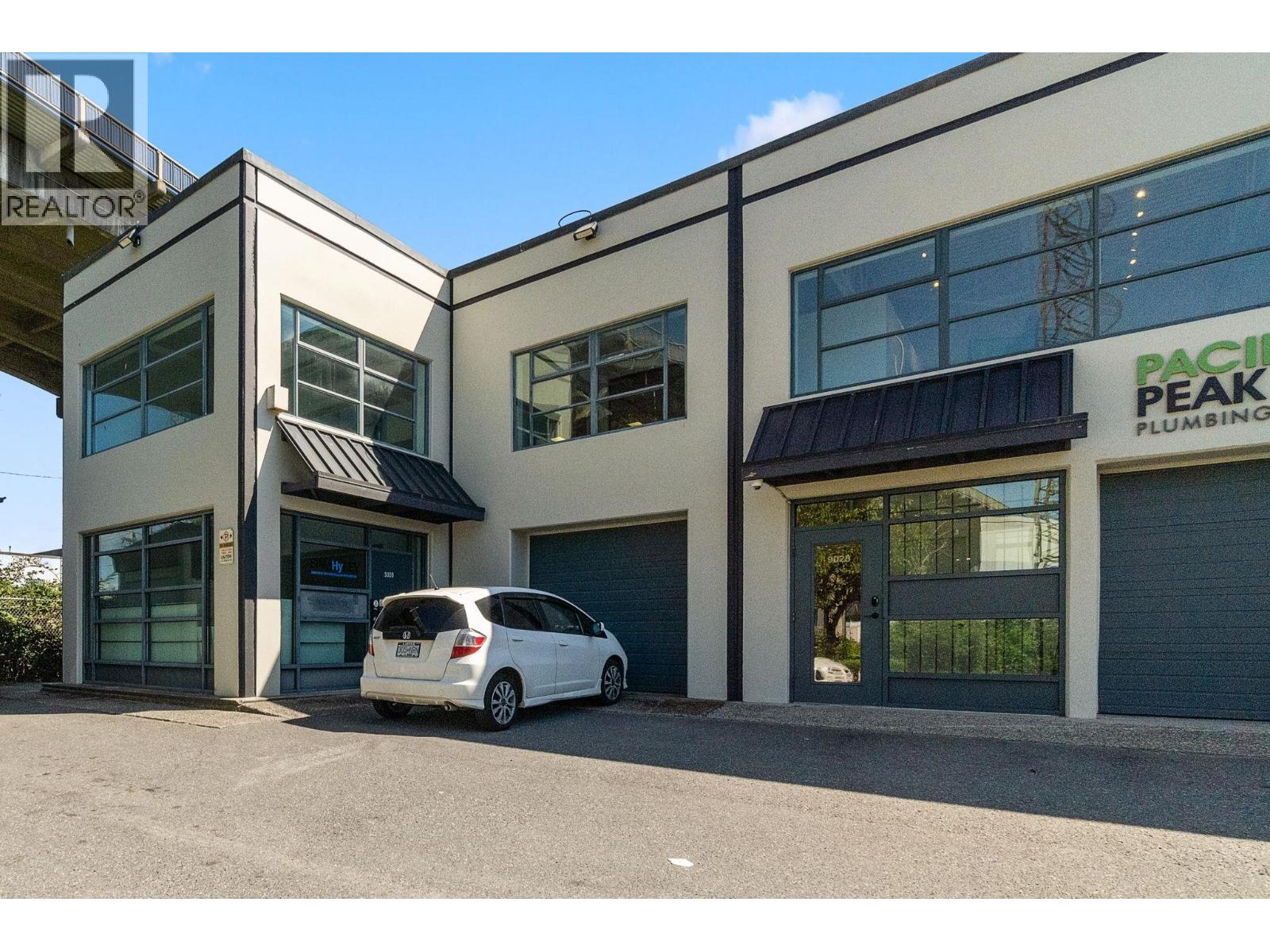 9030 OAK STREET, Vancouver, British Columbia