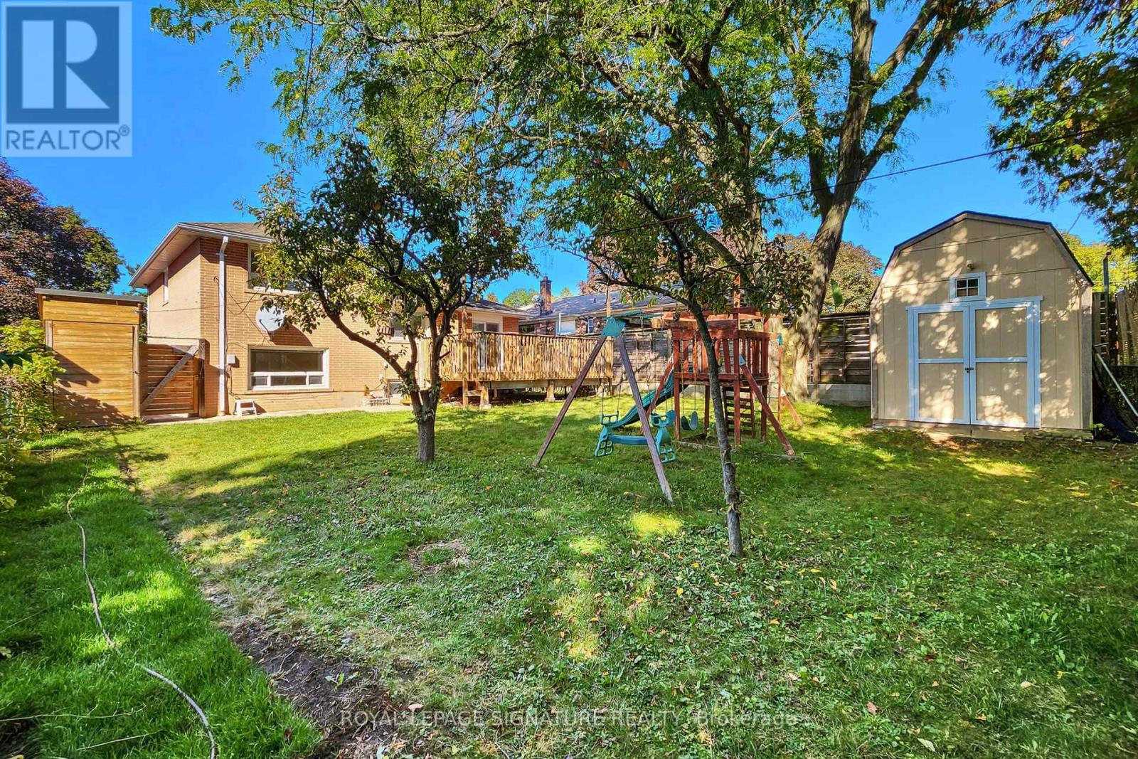 45 Caronport Crescent, Toronto, Ontario  M3A 1H2 - Photo 40 - C12437571