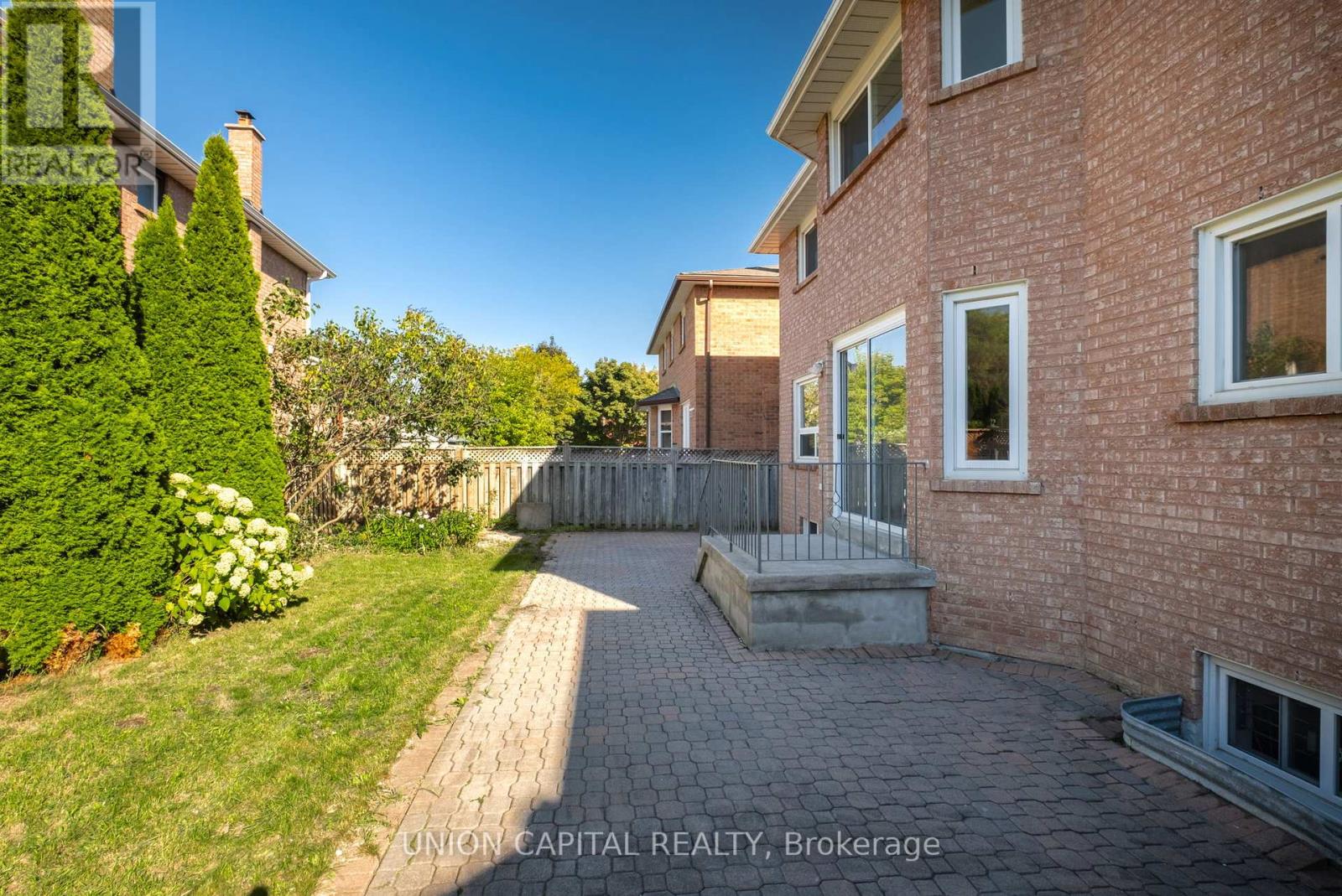 58 Horizon Court, Richmond Hill, Ontario  L4B 3E8 - Photo 44 - N12435540