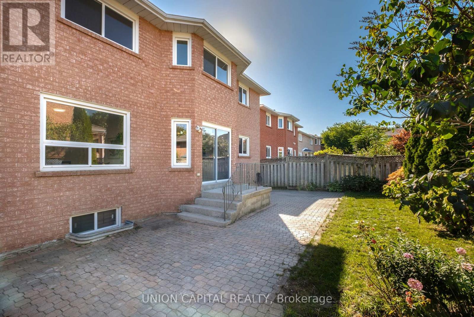 58 Horizon Court, Richmond Hill, Ontario  L4B 3E8 - Photo 40 - N12435540
