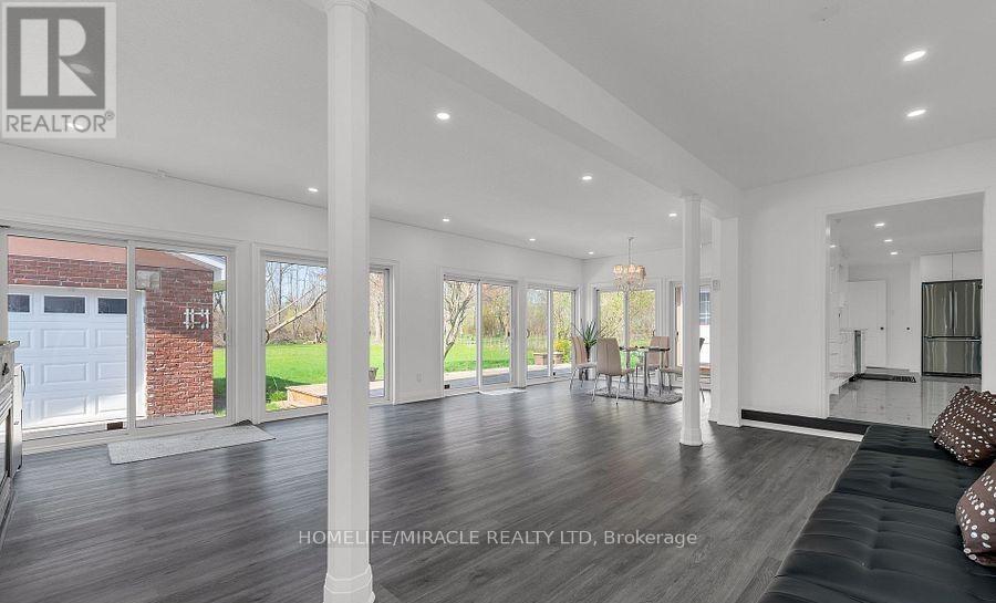 3035 Niagara Parkway, Fort Erie, Ontario  L2A 5M4 - Photo 7 - X12433427