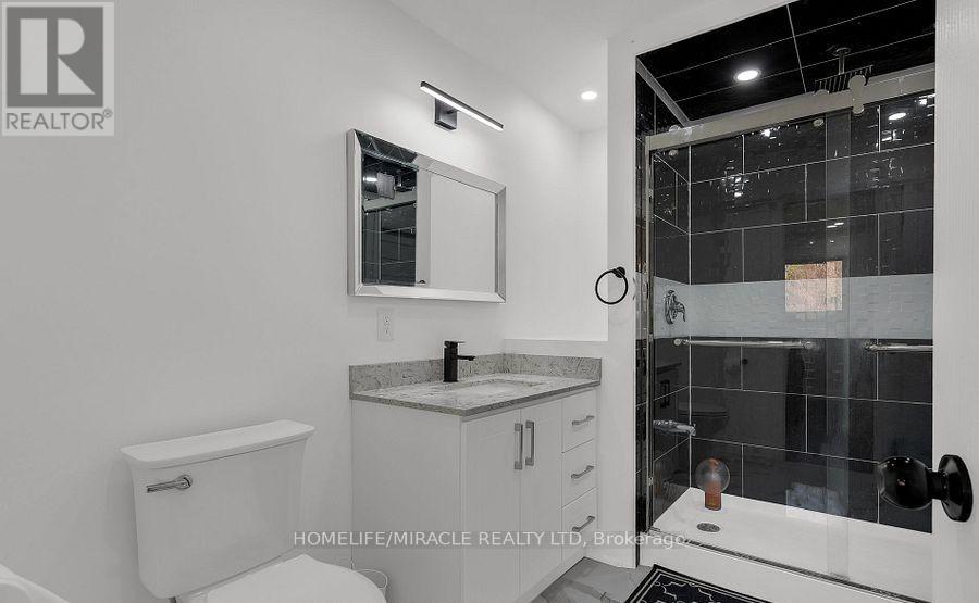 3035 Niagara Parkway, Fort Erie, Ontario  L2A 5M4 - Photo 8 - X12433427