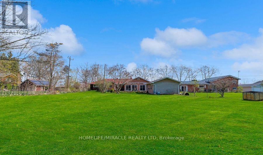 3035 Niagara Parkway, Fort Erie, Ontario  L2A 5M4 - Photo 33 - X12433427
