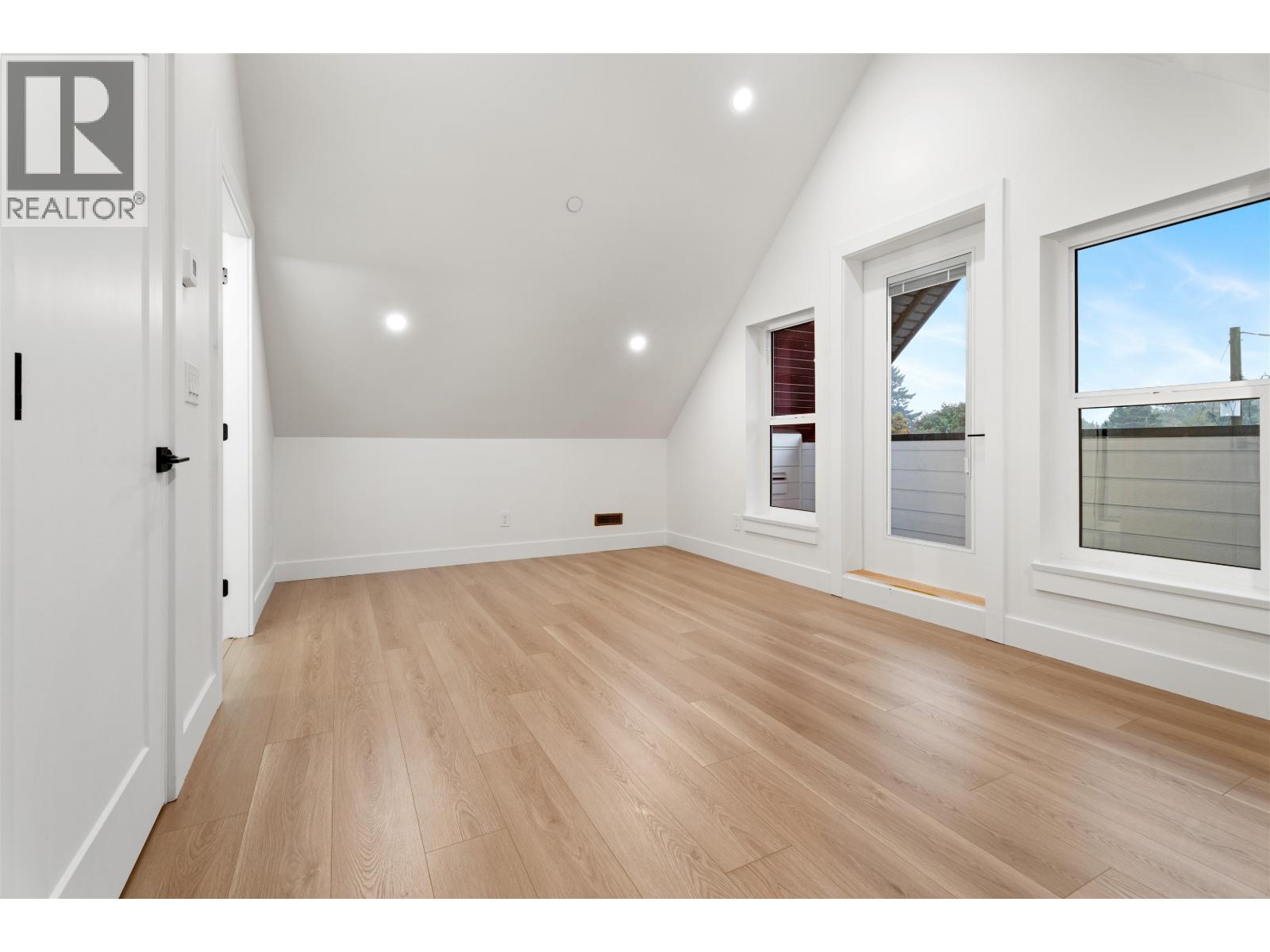 5873 Culloden Street, Vancouver, British Columbia  V5W 3S1 - Photo 14 - R3053445