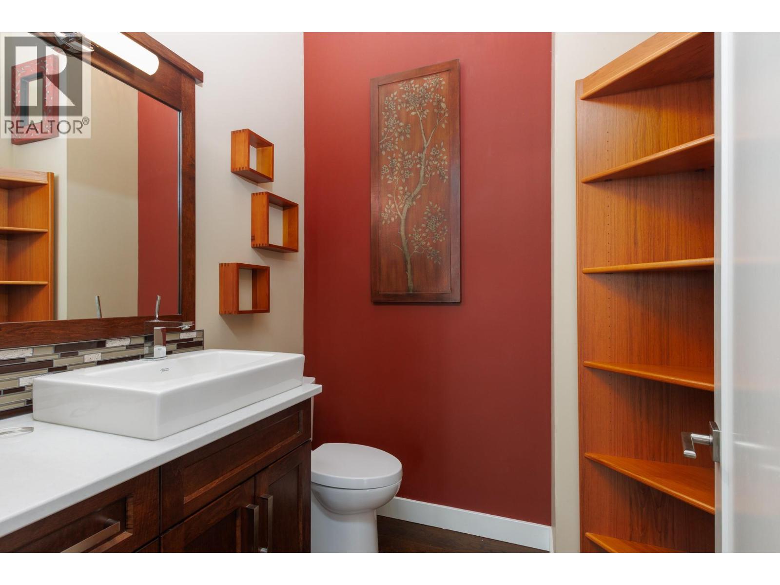 1061 19 Avenue Se, Salmon Arm, British Columbia  V1E 0E6 - Photo 32 - 10363286