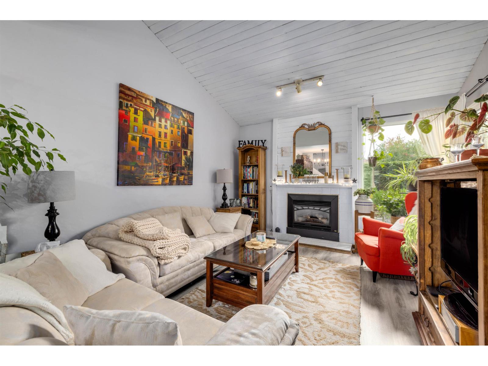 6211 W Greenside Drive, Surrey, British Columbia  V3S 5M8 - Photo 8 - R3053014