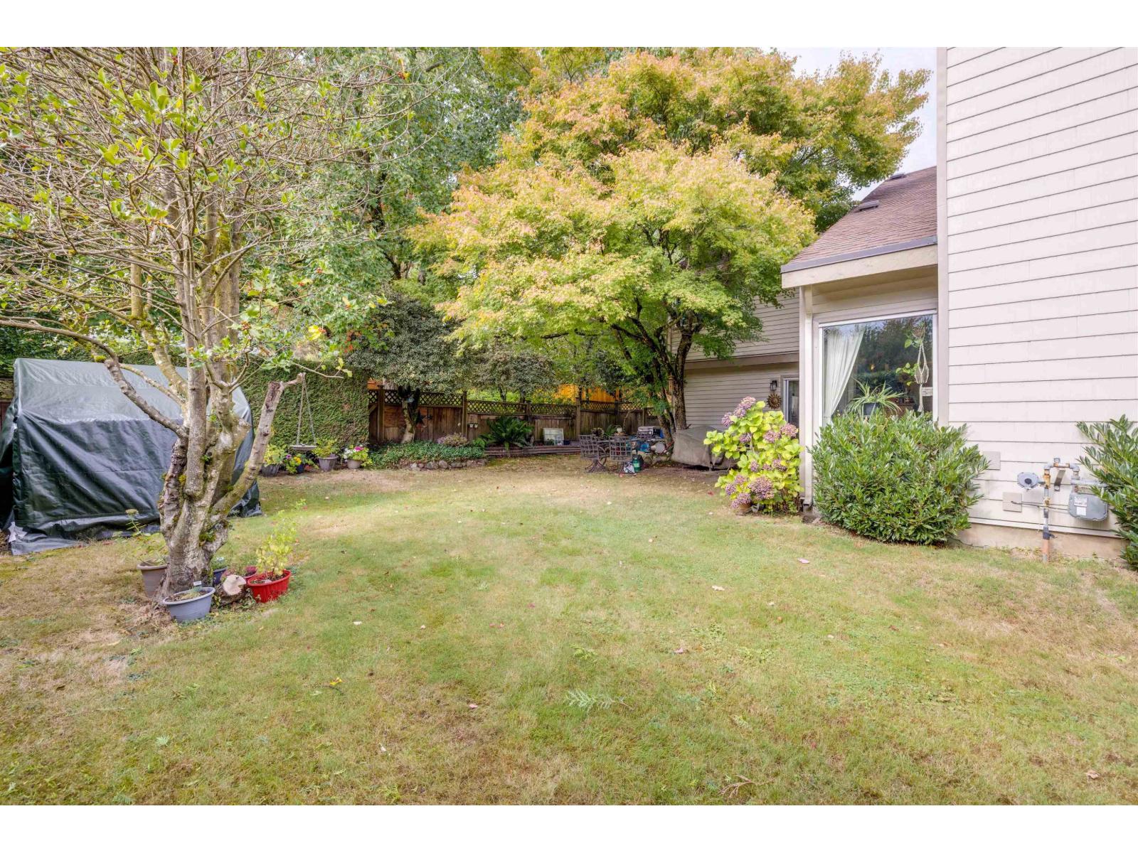 6211 W Greenside Drive, Surrey, British Columbia  V3S 5M8 - Photo 2 - R3053014