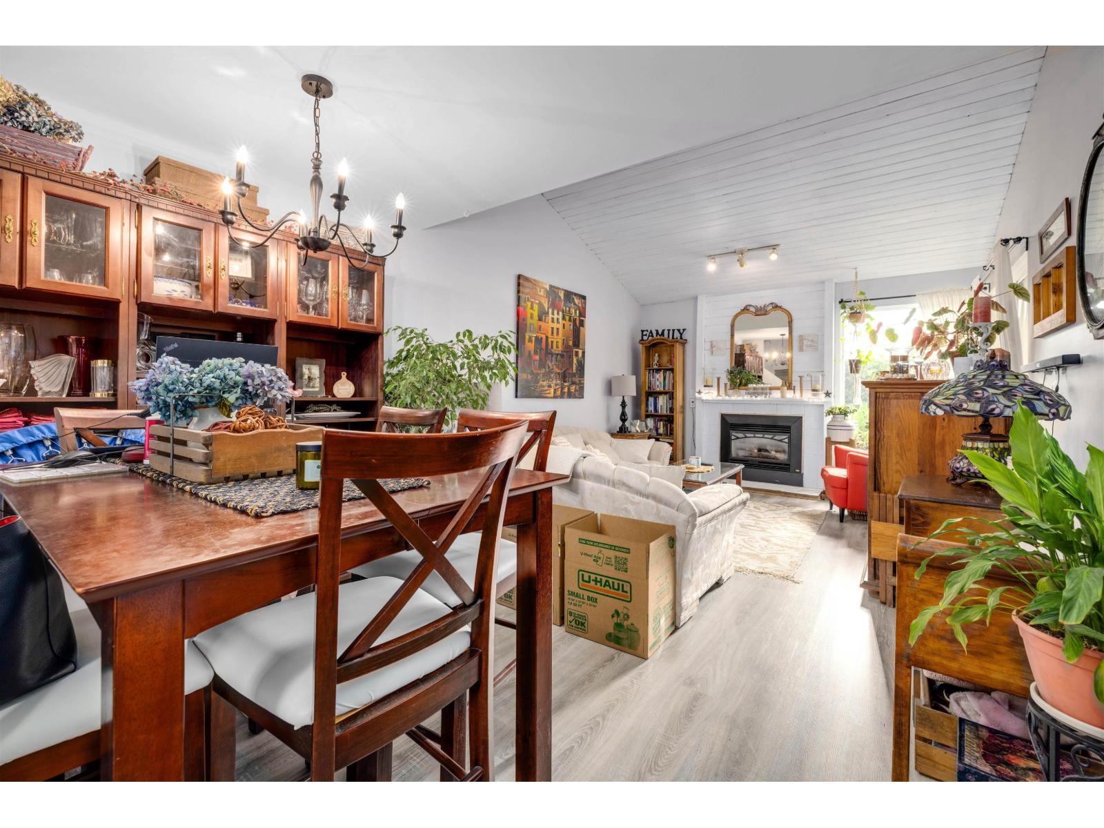 6211 W Greenside Drive, Surrey, British Columbia  V3S 5M8 - Photo 9 - R3053014