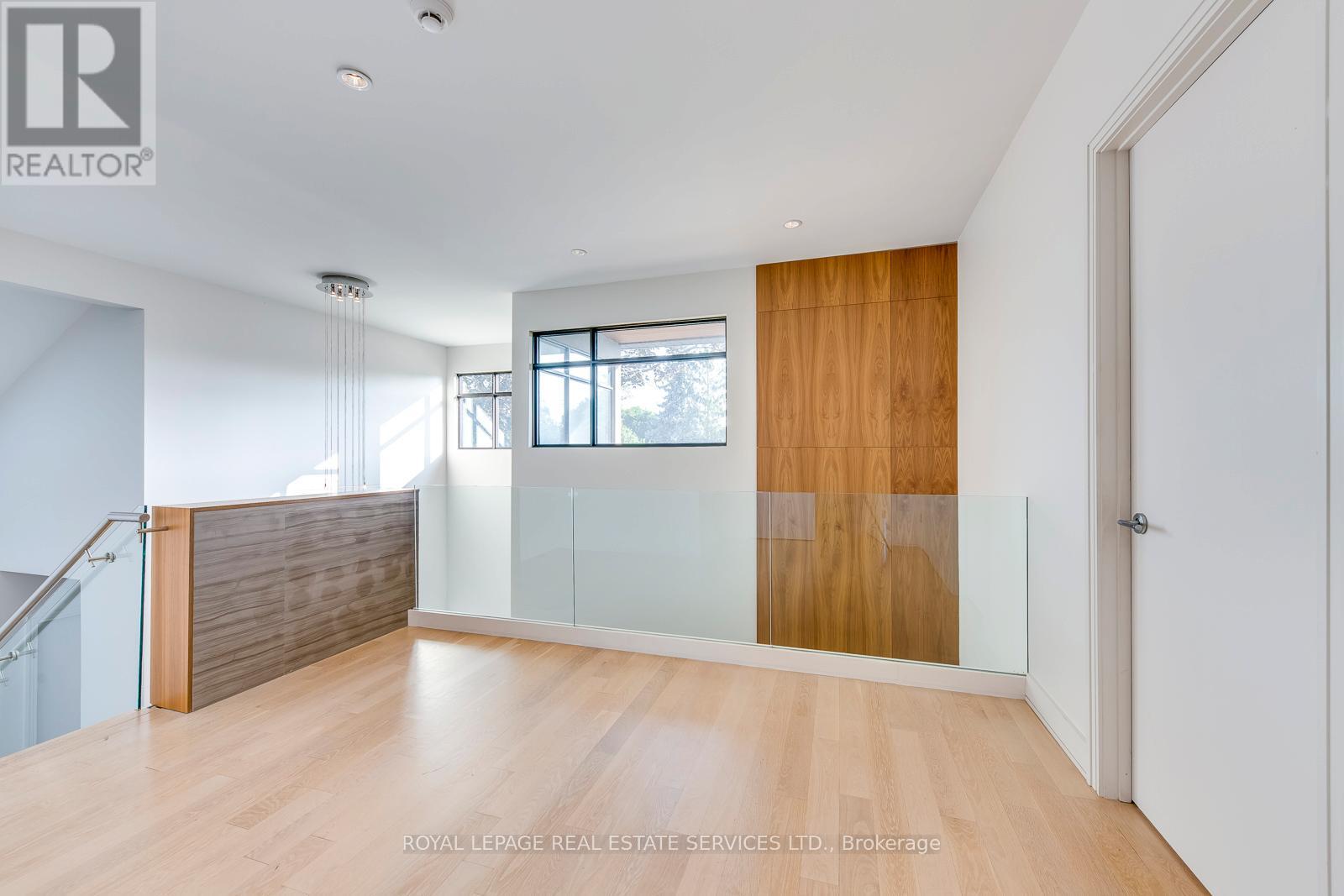 367 Stanfield Drive, Oakville, Ontario  L6L 3P7 - Photo 31 - W12438632