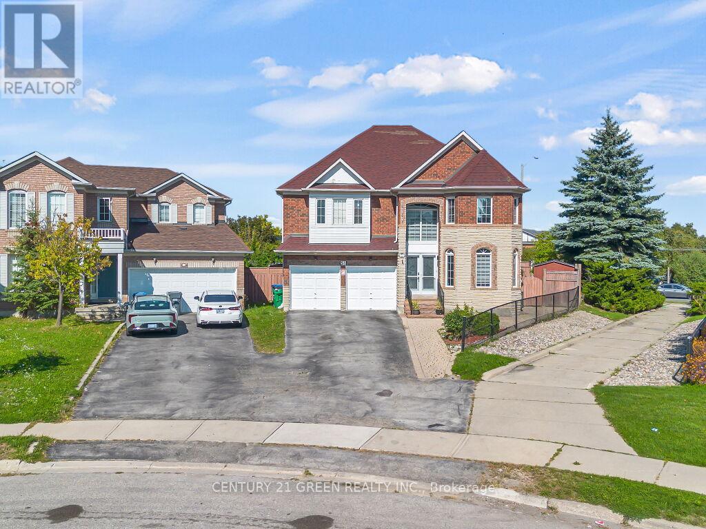 51 Jack Rabbit Crescent, Brampton, Ontario  L6R 2E4 - Photo 4 - W12438643