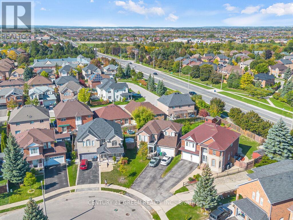 51 Jack Rabbit Crescent, Brampton, Ontario  L6R 2E4 - Photo 48 - W12438643
