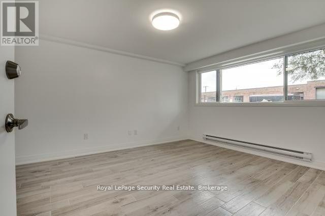 148 Portland Street, Toronto, Ontario  M8Y 1B2 - Photo 10 - W12438649