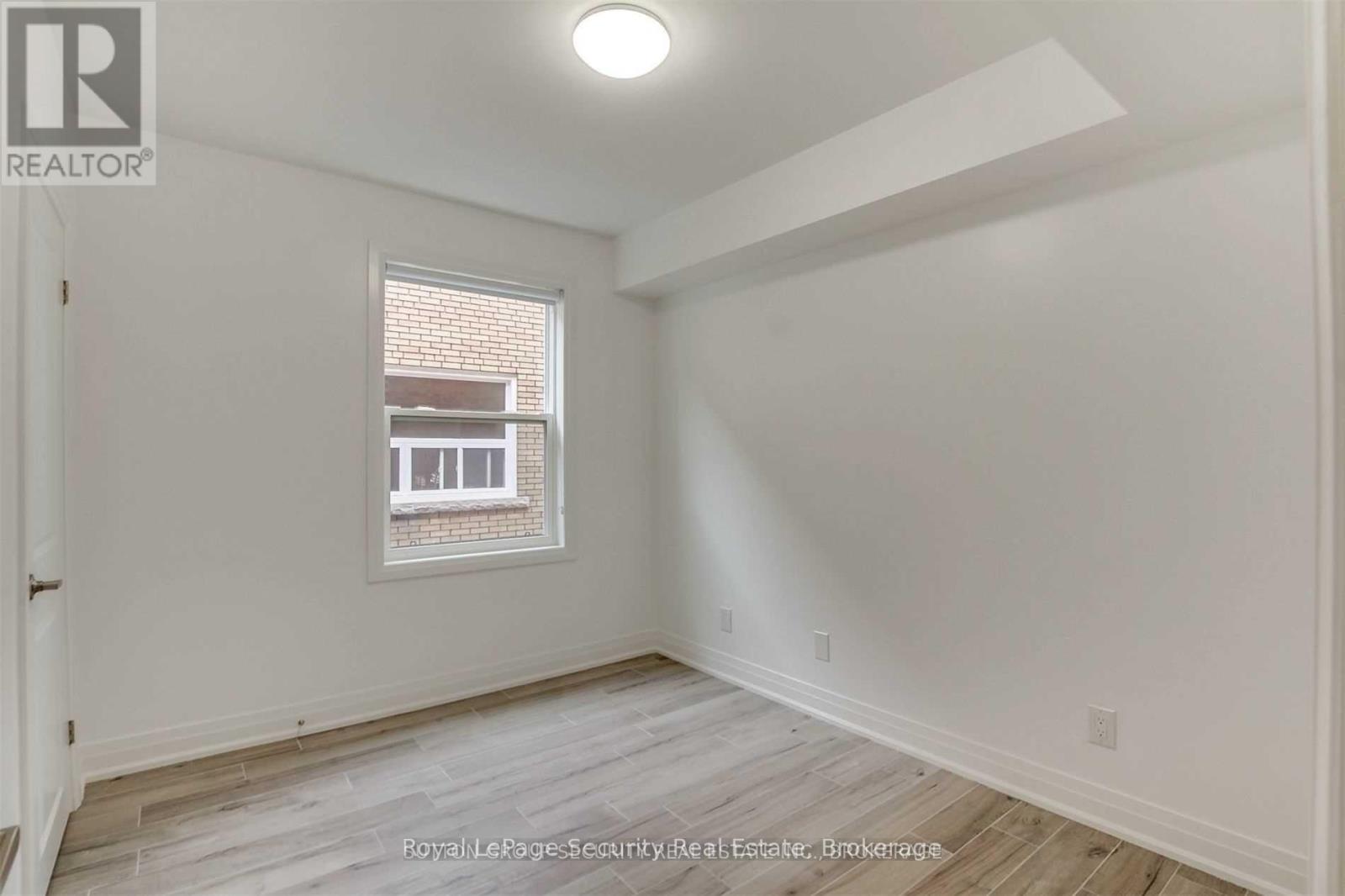 148 Portland Street, Toronto, Ontario  M8Y 1B2 - Photo 24 - W12438649