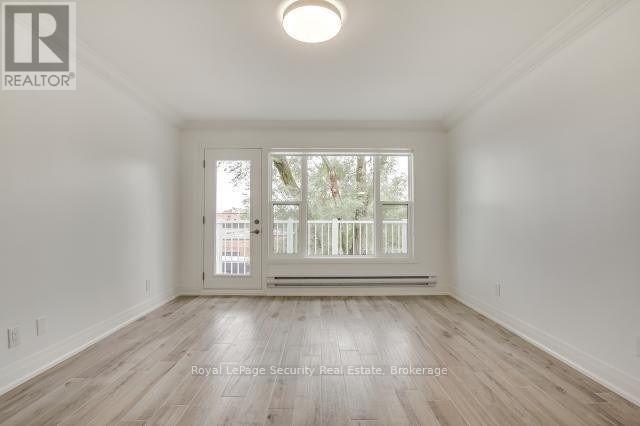 148 Portland Street, Toronto, Ontario  M8Y 1B2 - Photo 37 - W12438649