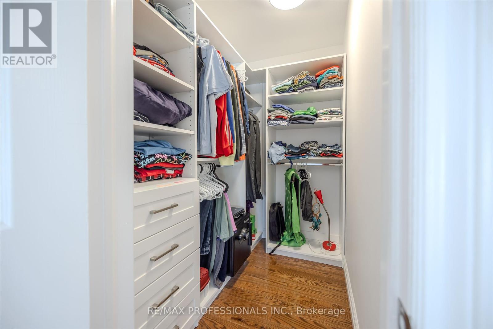 16 Monet Avenue, Toronto, Ontario  M9C 3N7 - Photo 21 - W12438681